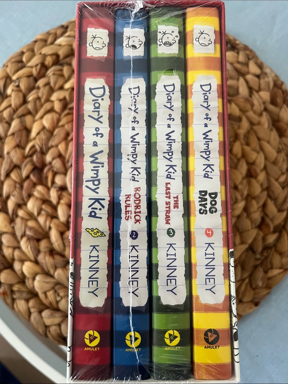 Diary of a Wimpy Kid Box Set - Multicolor